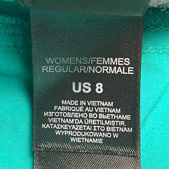 The North Face Nylon Bermuda Shorts Size 8 - Picture 10 of 15